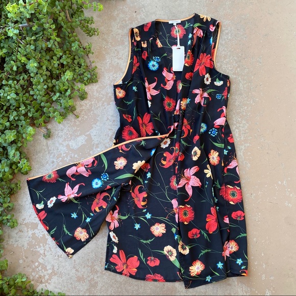Pleione Nordstrom Floral Sleeveless Kimono Top - Picture 2 of 5